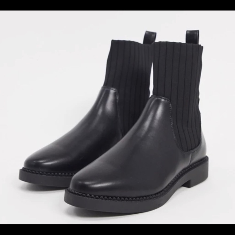 Black boots